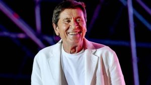 Gianni Morandi, celebre cantante e musicista italiano