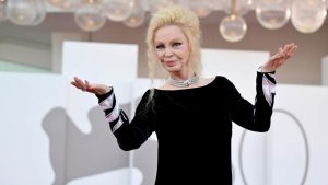 Patty Pravo abito nero