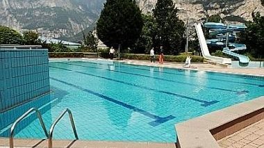 Lido di Salorno, una sera alla settimana riservata alle donne islamiche col burkini