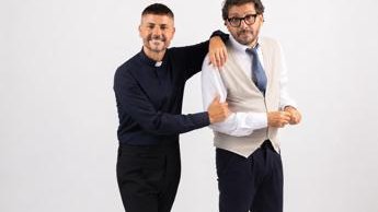Gianni Fiorellino debutta al Teatro Politeama con “A voce d’e creature”