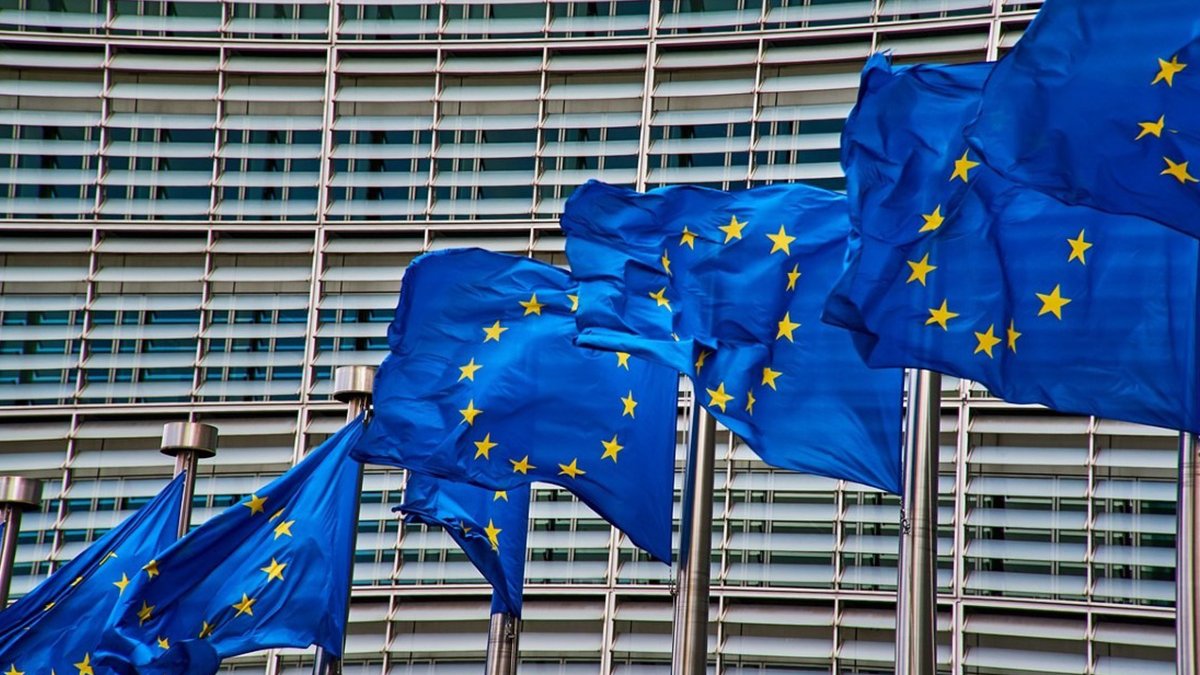 Biennale di Venezia, l’Ue taglia 2 milioni di euro dopo il ritorno della Russia