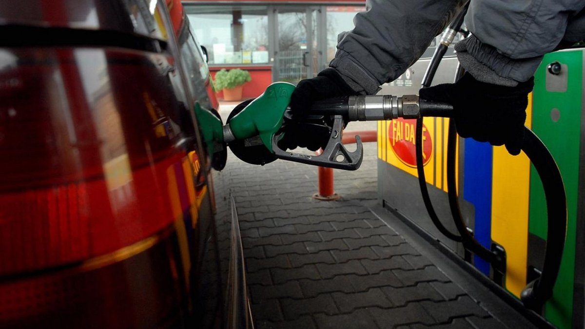 Taglio accise sui carburanti, il Governo cerca le coperture finanziarie