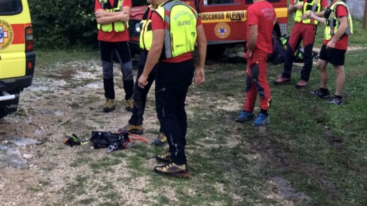 Escursionisti olandesi bloccati sul Monte Grolla: salvati nella notte dai soccorsi