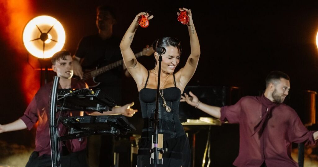 Serena Brancale torna a Cosenza con un concerto che celebra le radici del Sud