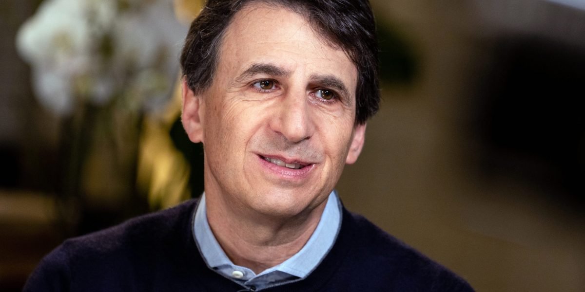 Marc Rowan, CEO di Apollo, ha iniziato la sua carriera in un negozio di festa e come parcheggiatore
