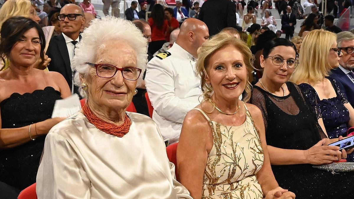 La prima del Rof supera il caldo: red carpet e applausi