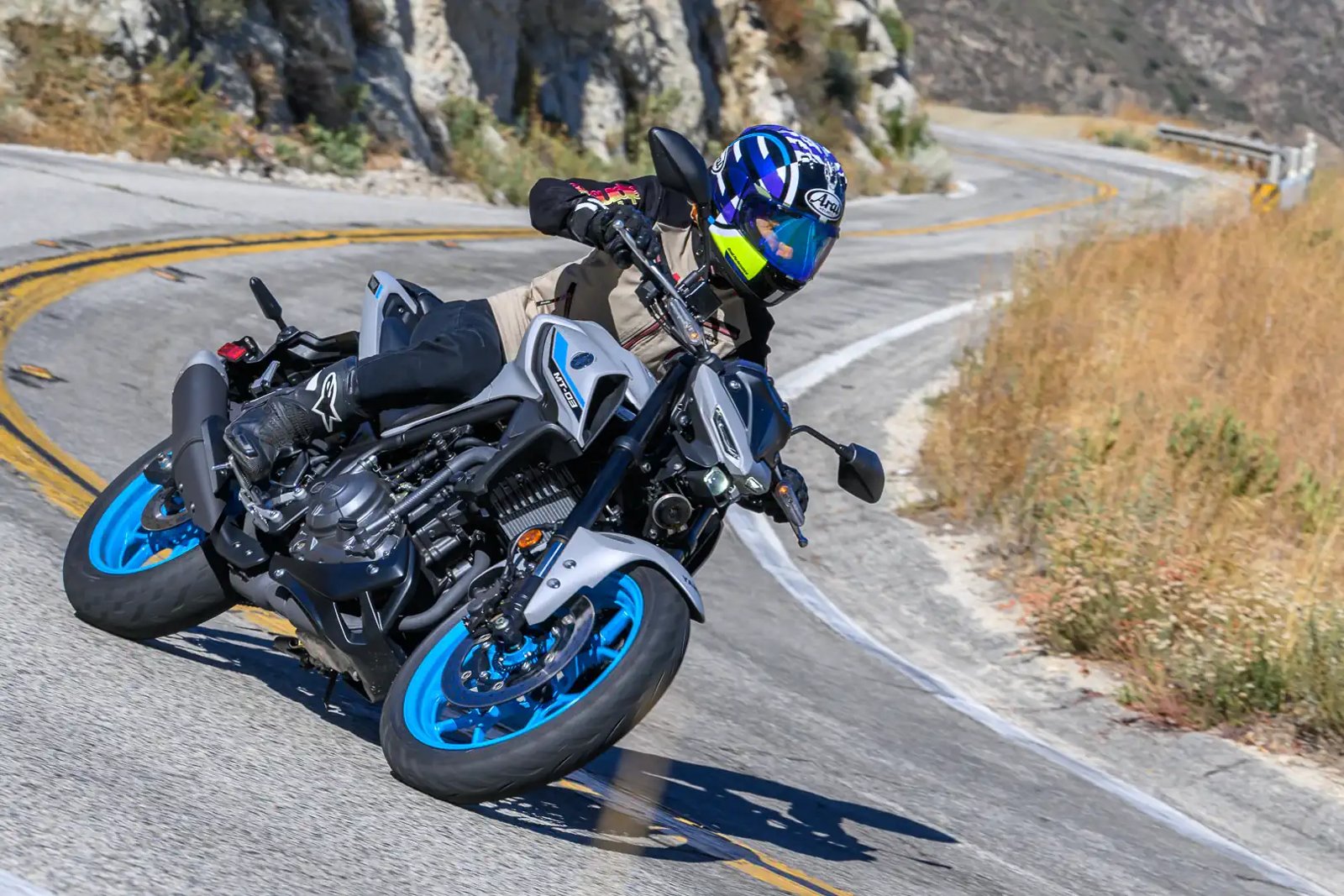 Yamaha MT-03 2026: Una sportbike accessibile e versatile per nuovi riders