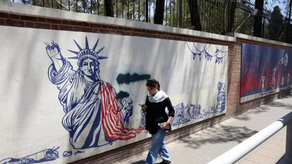 Iran valuta attacchi a basi USA in Europa, NATO conferma prontezza di difesa