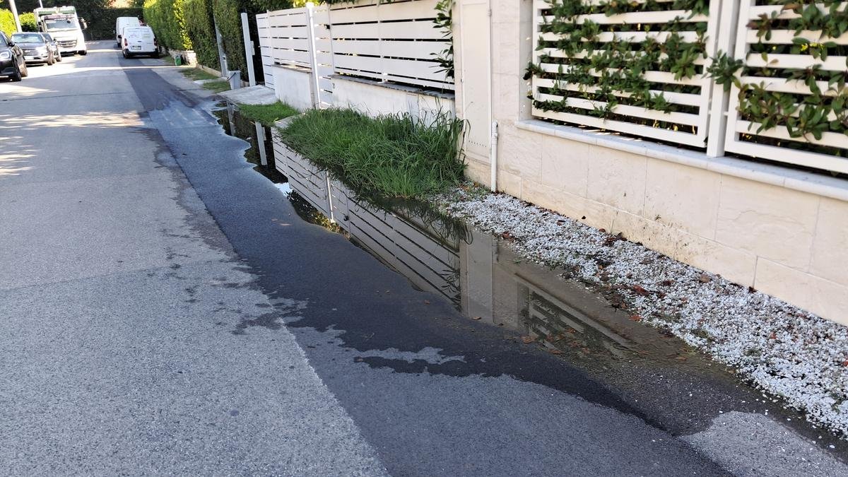 Acqua che scivola via, 300 perdite a Pietrasanta. Cittadini indignati per sprechi e personale insufficiente