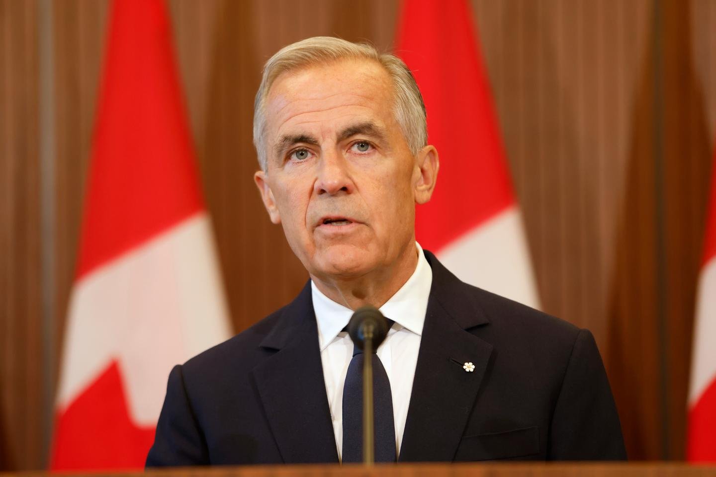 Canada e USA in guerra commerciale: Carney denuncia attacchi di Trump