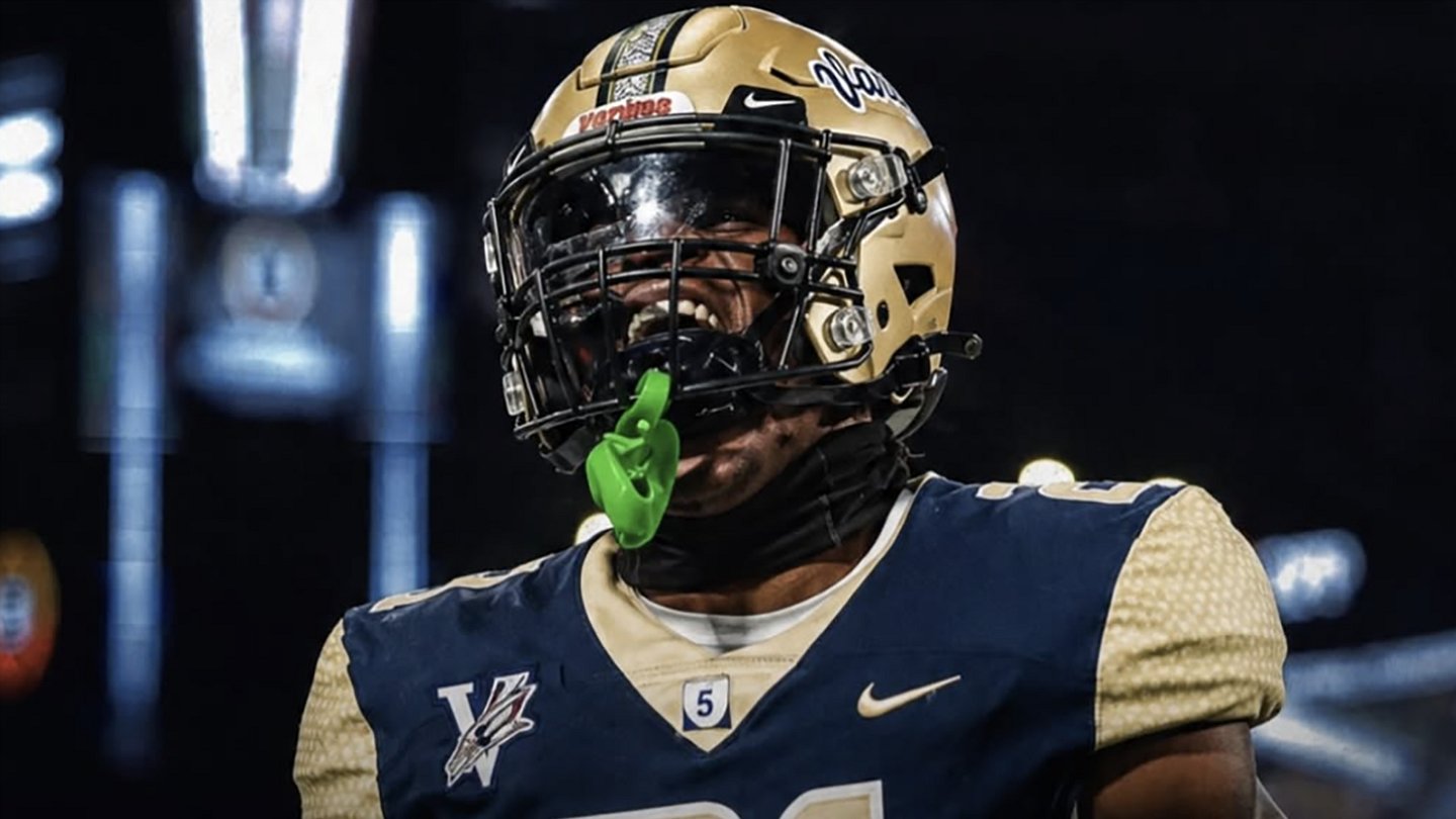 Varina si conferma leader del Preseason Top 25: il ranking delle migliori squadre di football a scuola in Virginia