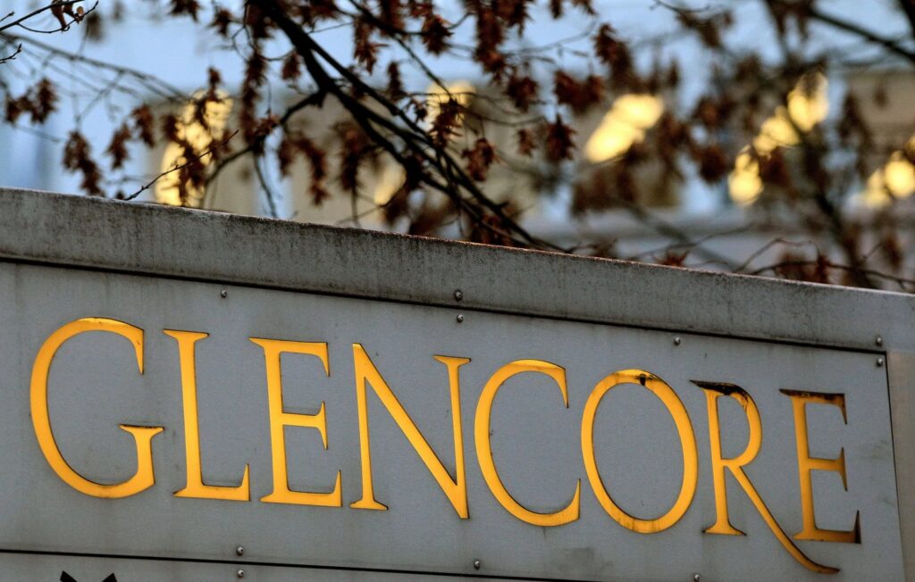 Glencore registra provvidenza di 480 milioni per esposizione a Radiant World