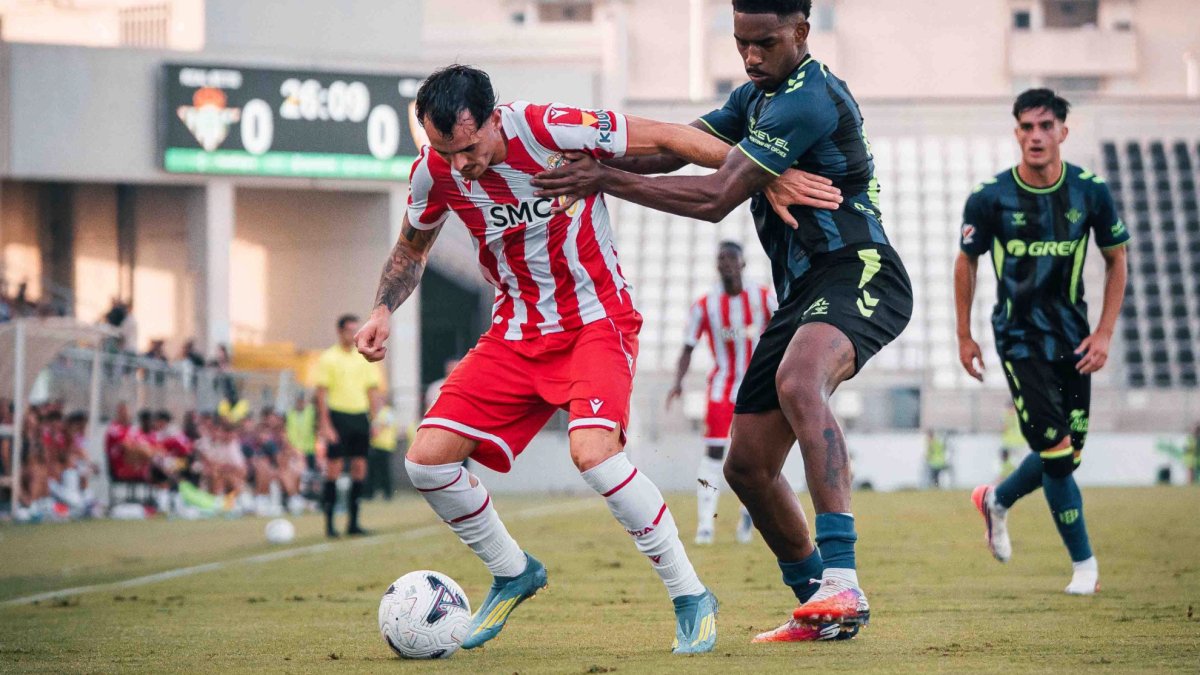 Betis vince 1-0 contro l’Almería grazie al gol di Corralejo