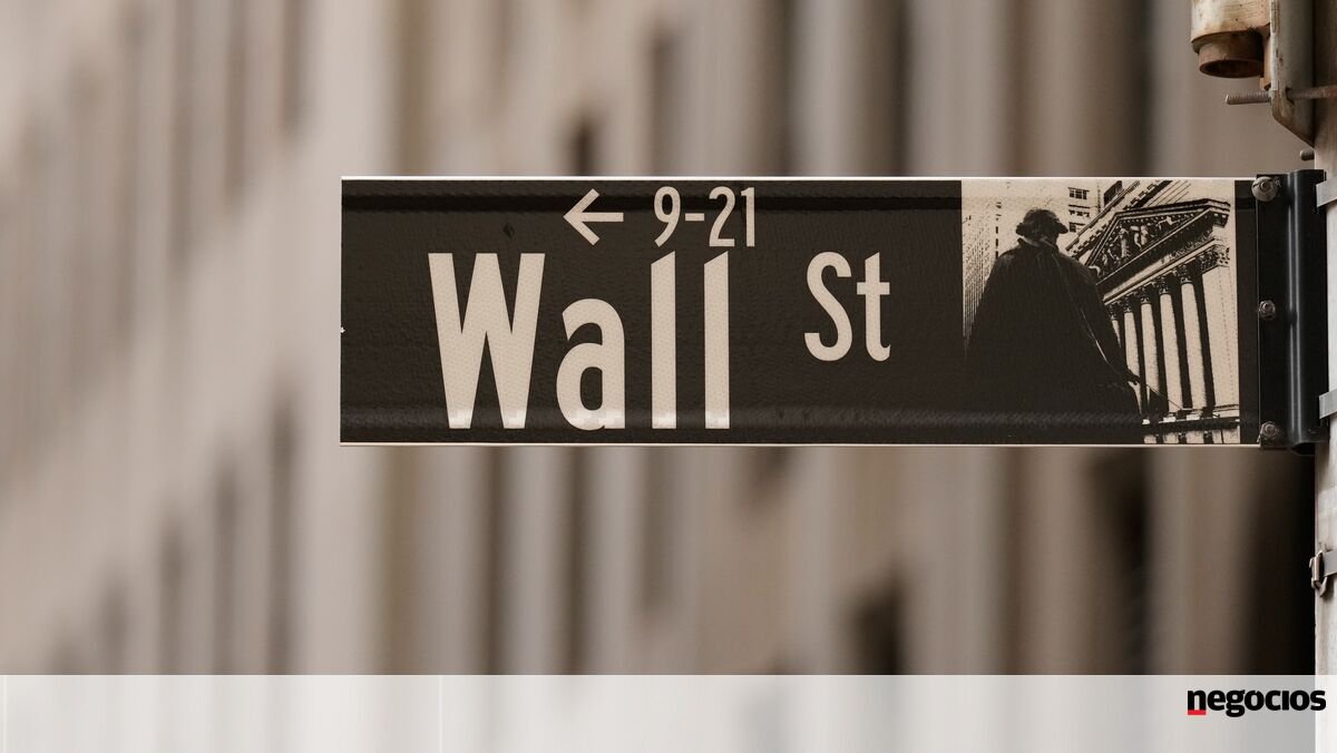 Wall Street apre agosto con S&P 500 vicino ai massimi e Dow Jones a nuovo record