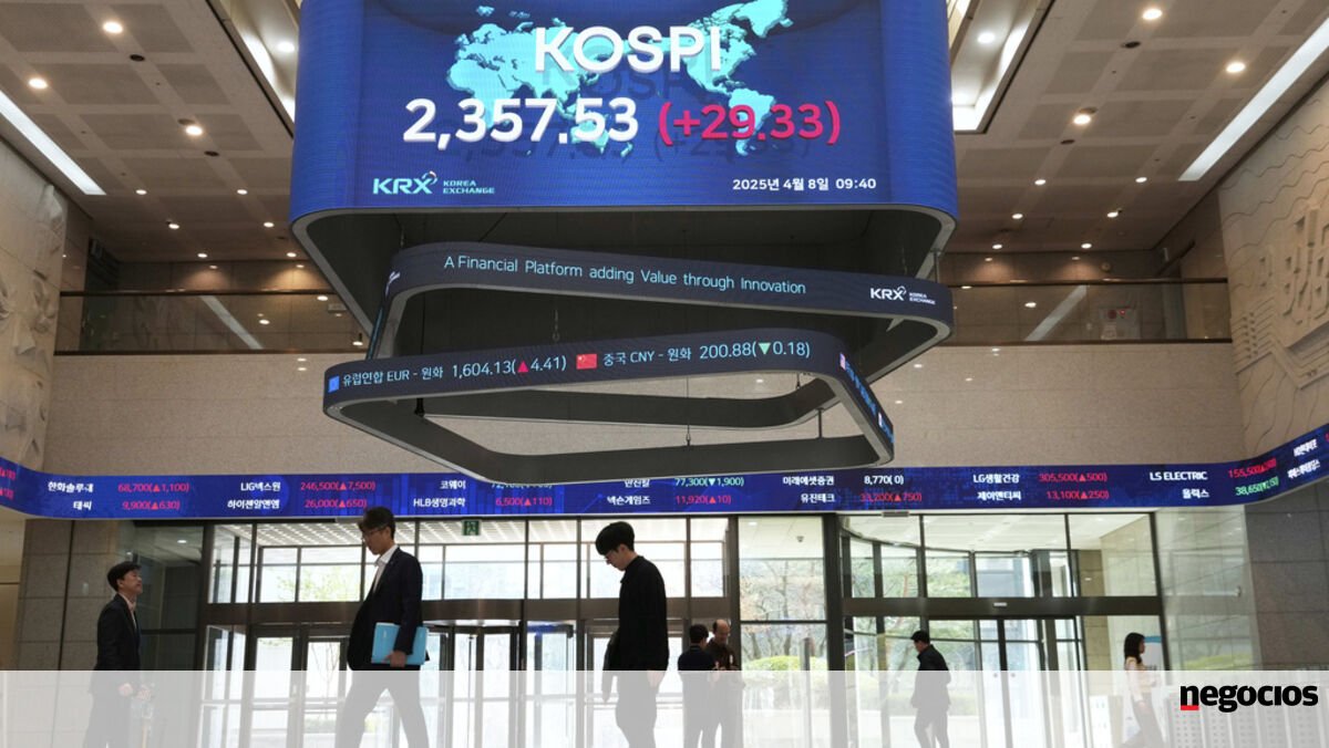 Incertezza sul Medio Oriente spinge petrolio a 84 dollari al barile