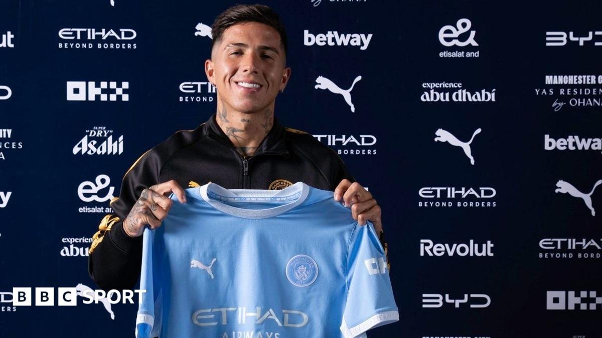 Manchester City chiude il trasferimento di Fernandez dopo un’asta record e tensioni con Chelsea