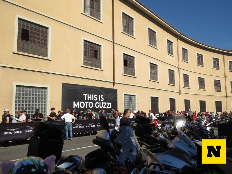 Motoraduno 2026: Mandello “invasa” dalle Moto Guzzi, lunghe code per il nuovo Polo