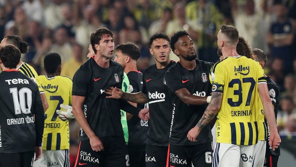 Roma, le avversarie in Champions: Fenerbahçe ko, Real e PSG cadono, AEK Atene fa cinque