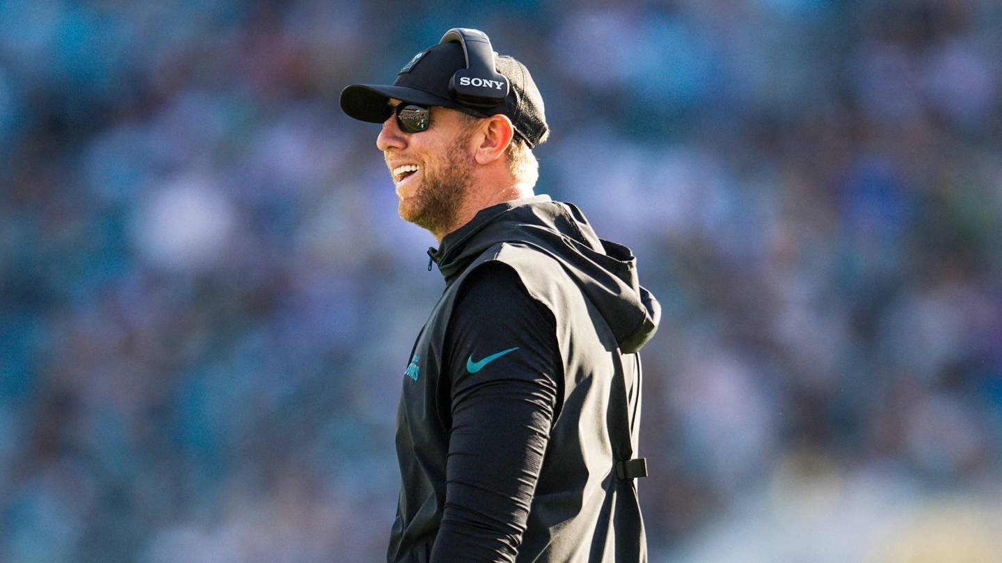 Le questioni iniziali sulle infortuni dei Jaguars: Van Lanen e Allen in bilico