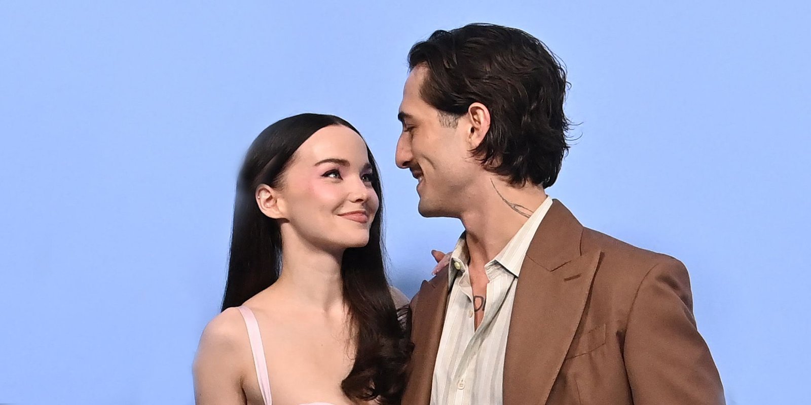 Damiano David e Dove Cameron si sposano a settembre: «Ci bastiamo davvero l’uno all’altra»