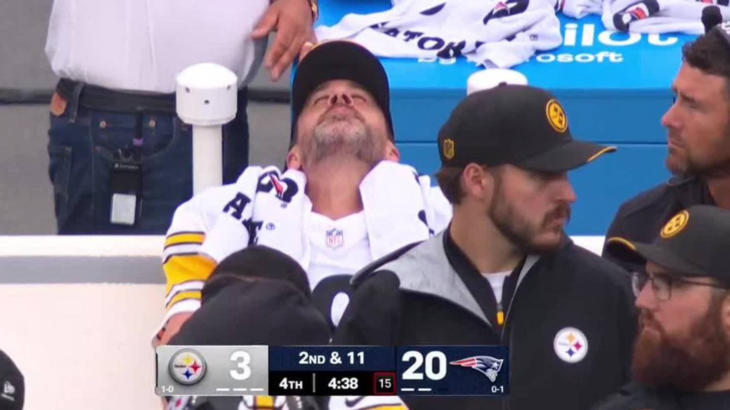 Aaron Rodgers ha avuto tre momenti difficili nella sconfitta dei Steelers contro i Patriots