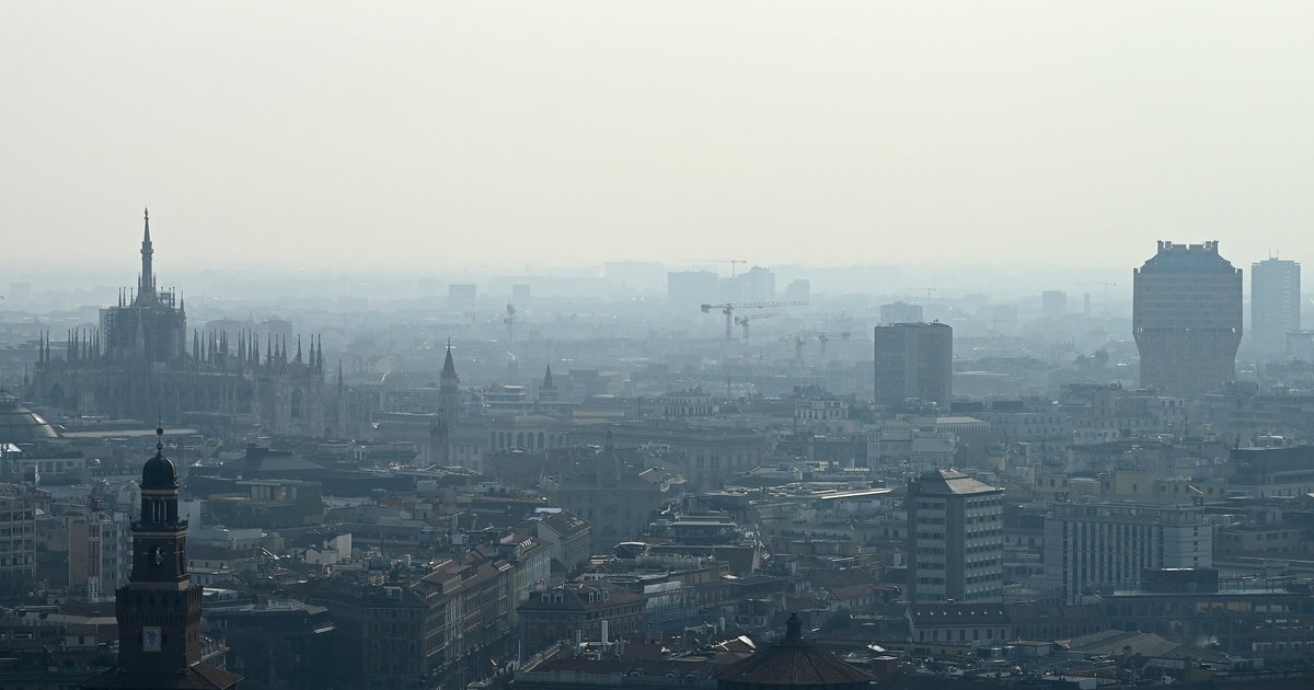 L’inquinamento da PM2.5 in Lombardia costa 33,4 miliardi di euro all’anno