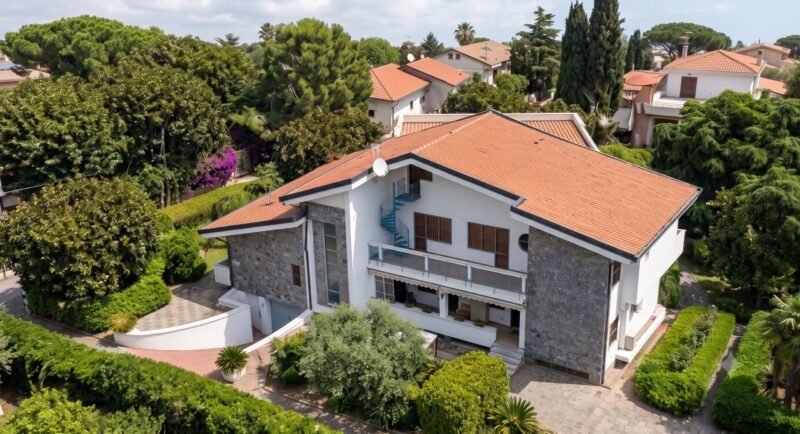 Una villa confiscata diventa sede europea a Palermo per i giovani