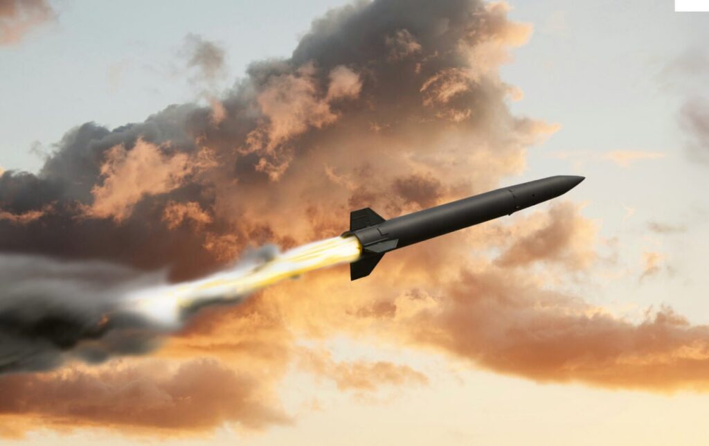 Ucraina lancia primo missile balistico prodotto in casa, segno di autonomia industriale